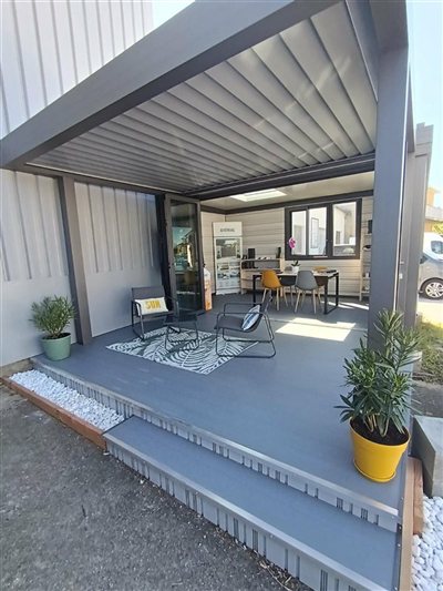 Showroom Menuiseries Alu et PVC à Millau Aveyron