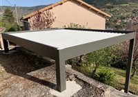 Pergola bio climatique fabriquée sur mesure en Alu - Grégory MAZET- Millau, Saint-Affrique, Lévézou, Aveyron