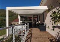 Grégory MAZET- Fabrication et pose de pergola bioclimatique en alu sur mesure- Millau- Saint-Affrique-Lévézou-Aveyron
