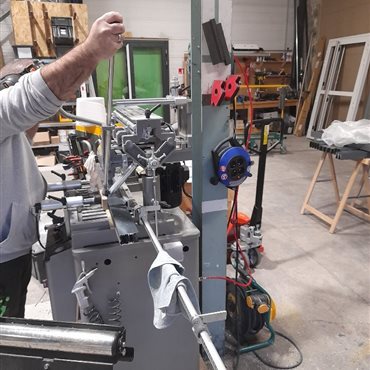 Atelier de fabrication menuiseries alu à Millau, Aveyron