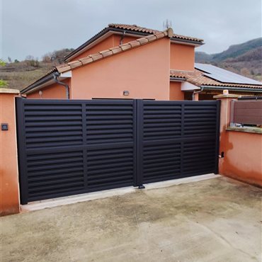 MAZET Grégory Fabrication et pose de portails en alu sur mesure, Millau, St Affrique, Lévézou, Vallée du Tarn, Rodez, Aveyron