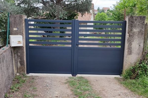 Portail en aluminium fabriqué sur mesure