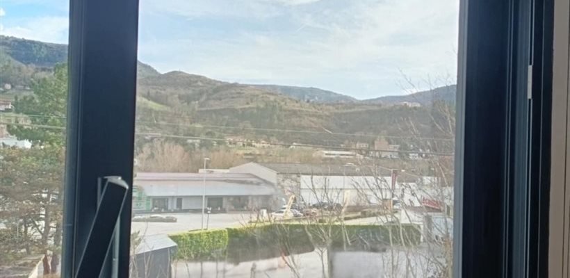 MAZET Grégory Pose de moustiquaires sur mesure Millau Saint-Affrique Lévézou Rodez Aveyron