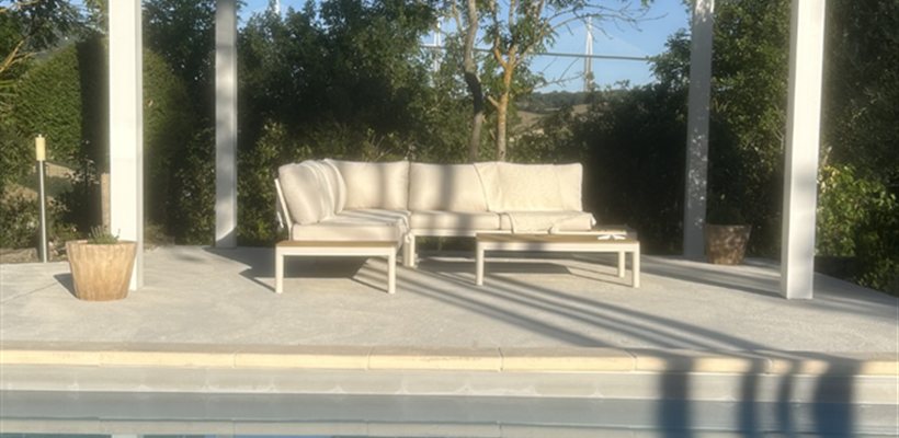 MAZET Grégory Fabrication et pose de pergola bioclimpatique en aluminium sur mesure Maillau Saint-Affrique Vallée du Tarn Rodez Lévézou Aveyron